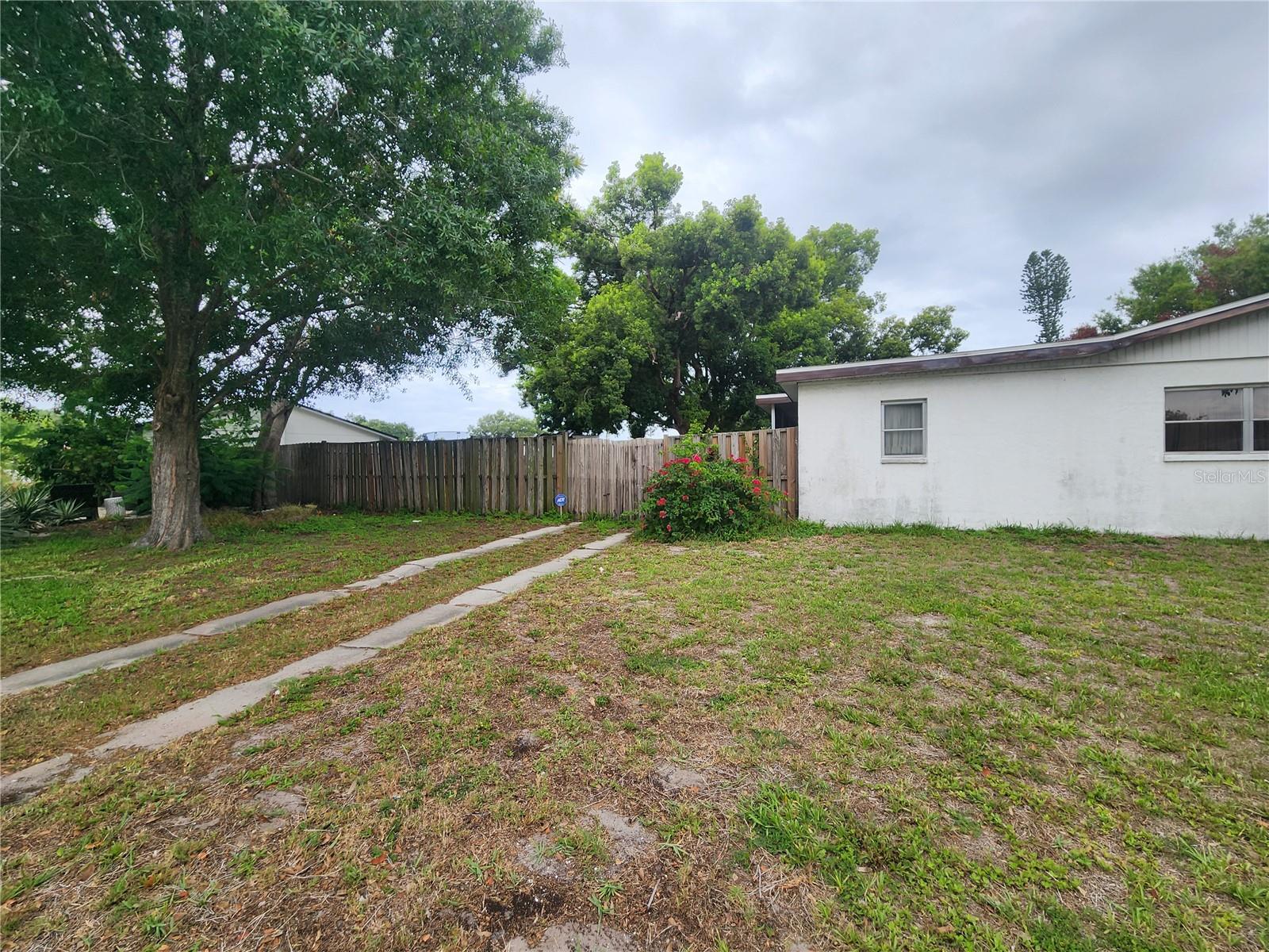 WOODS OF WHITFIELD - Residential