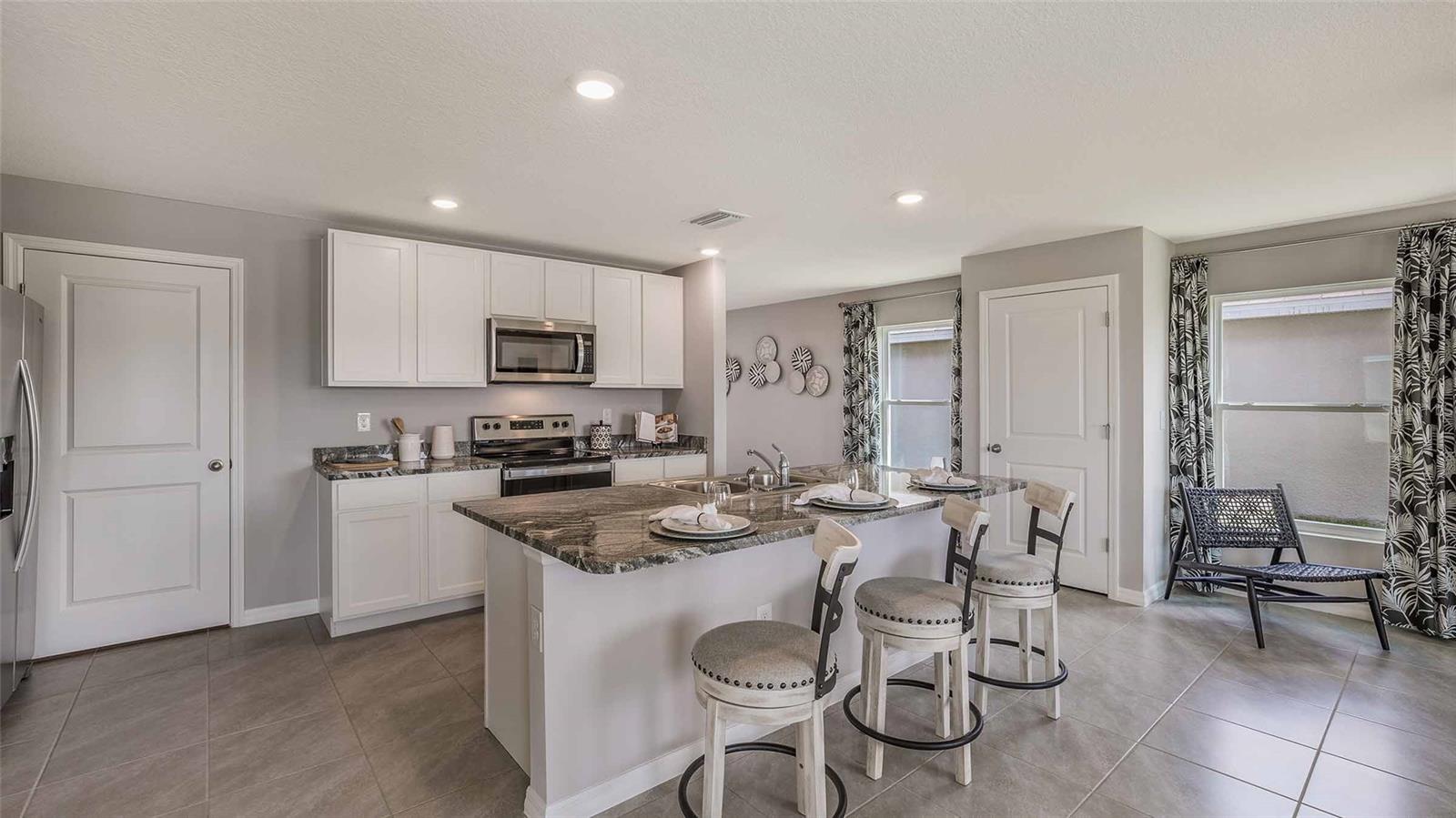 HERITAGE HILLS - Residential