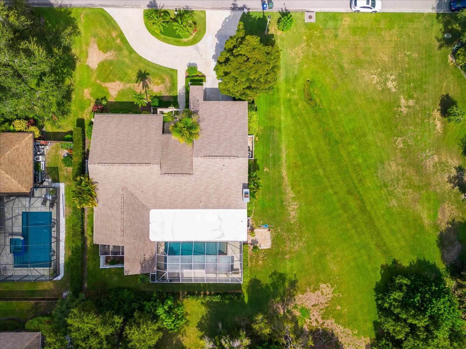COUNTRY PLACE - Residential