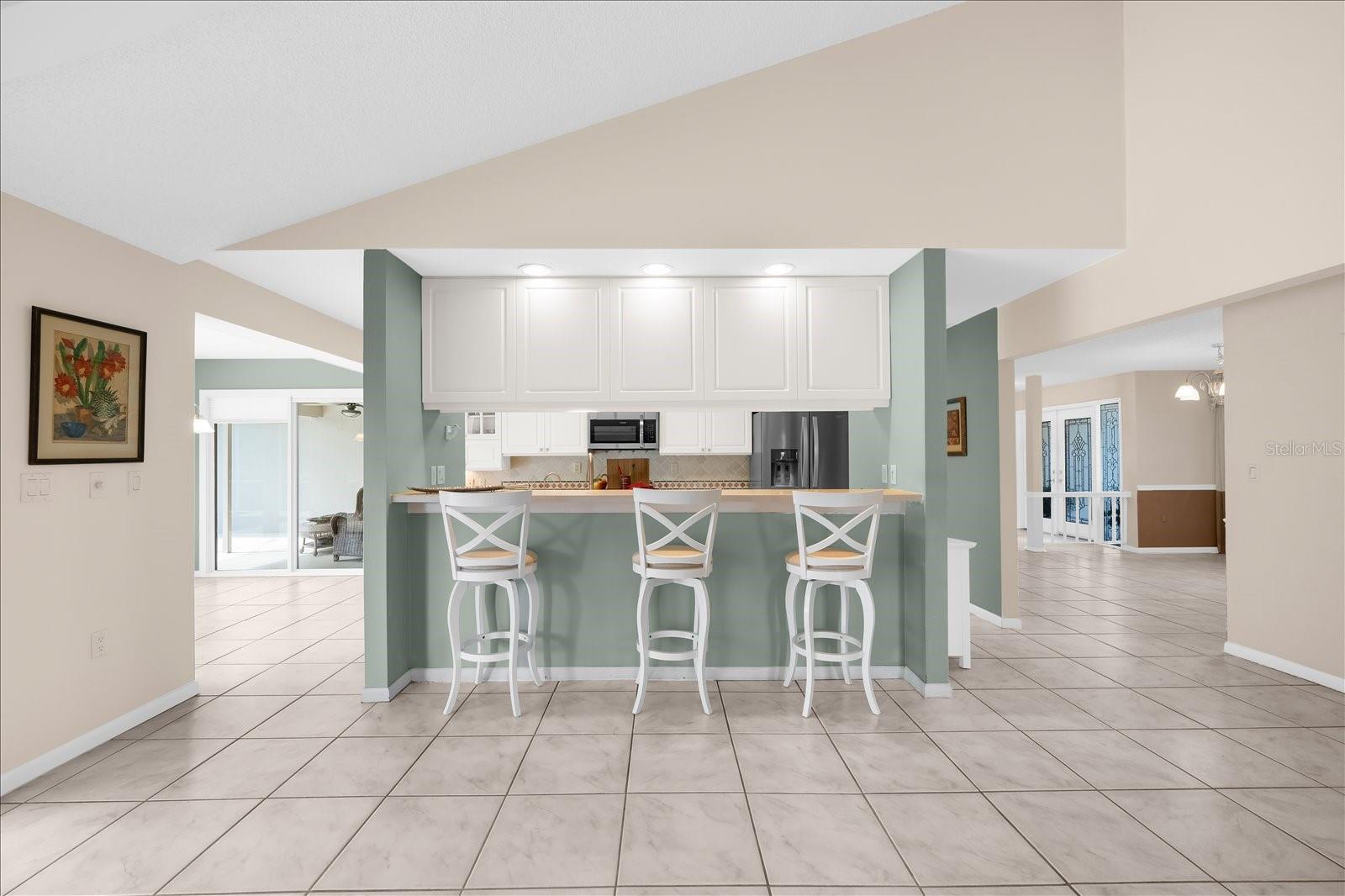 COUNTRY PLACE - Residential