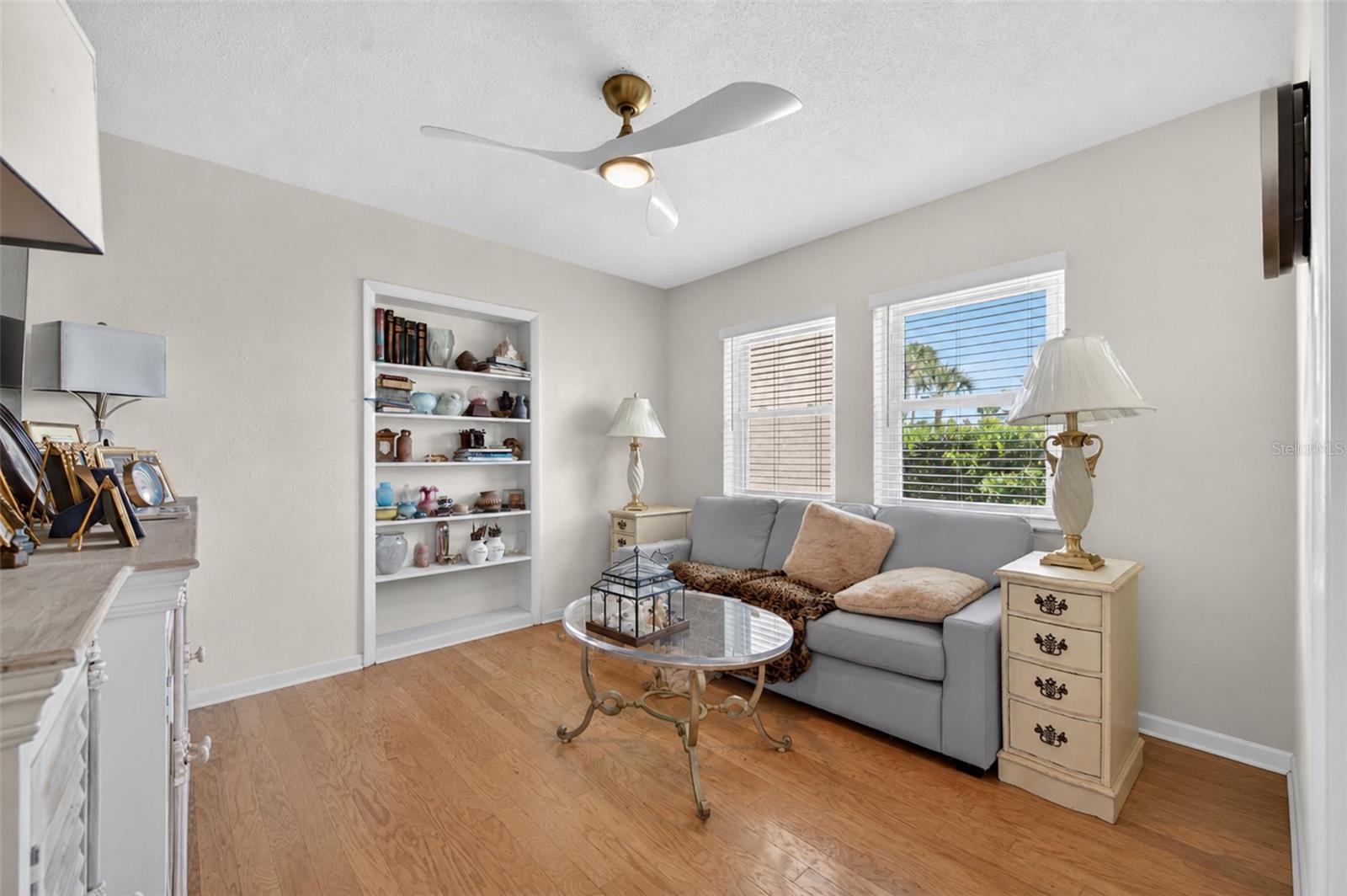 MEDNEY PARK - Residential