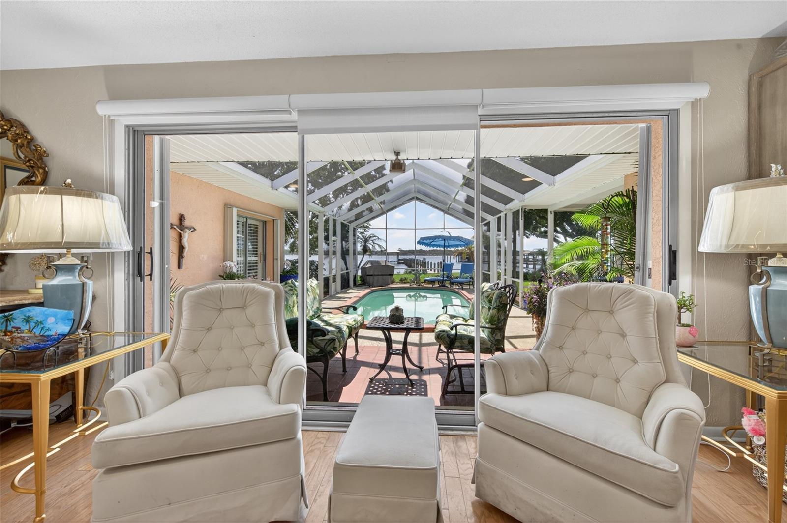 MEDNEY PARK - Residential