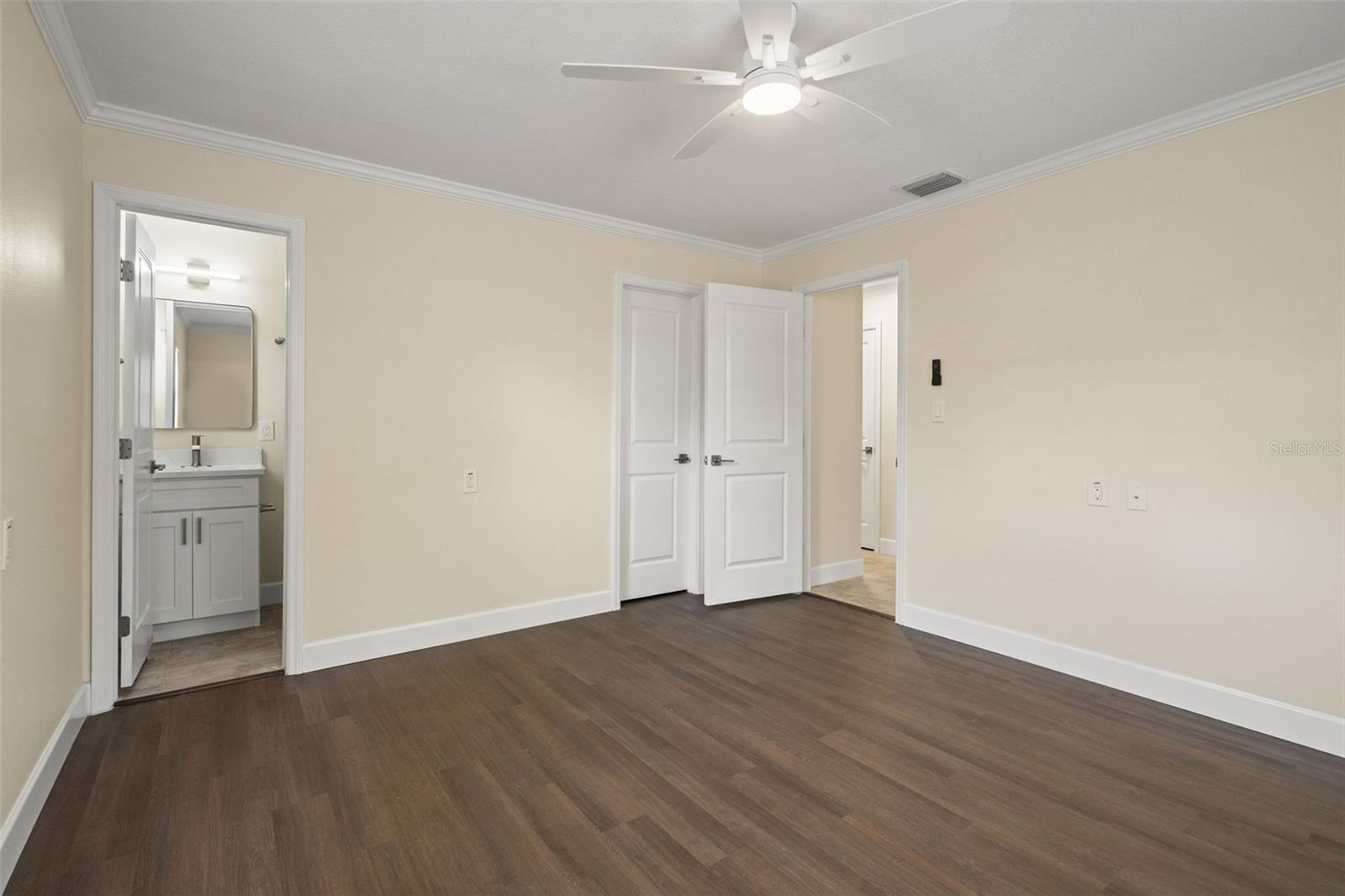 SHORE ACRES OVERLOOK SEC - Residential