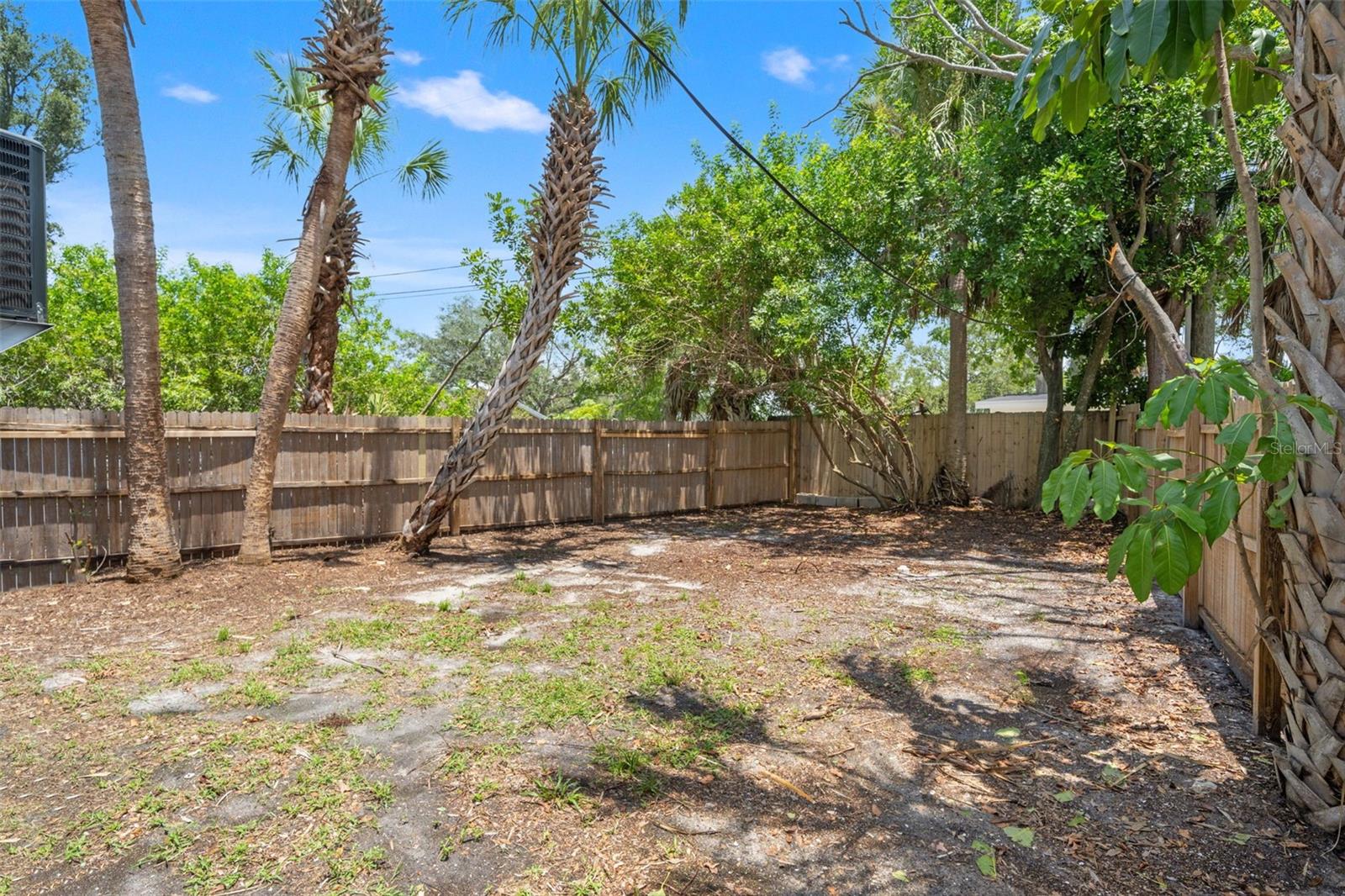 SHORE ACRES OVERLOOK SEC - Residential
