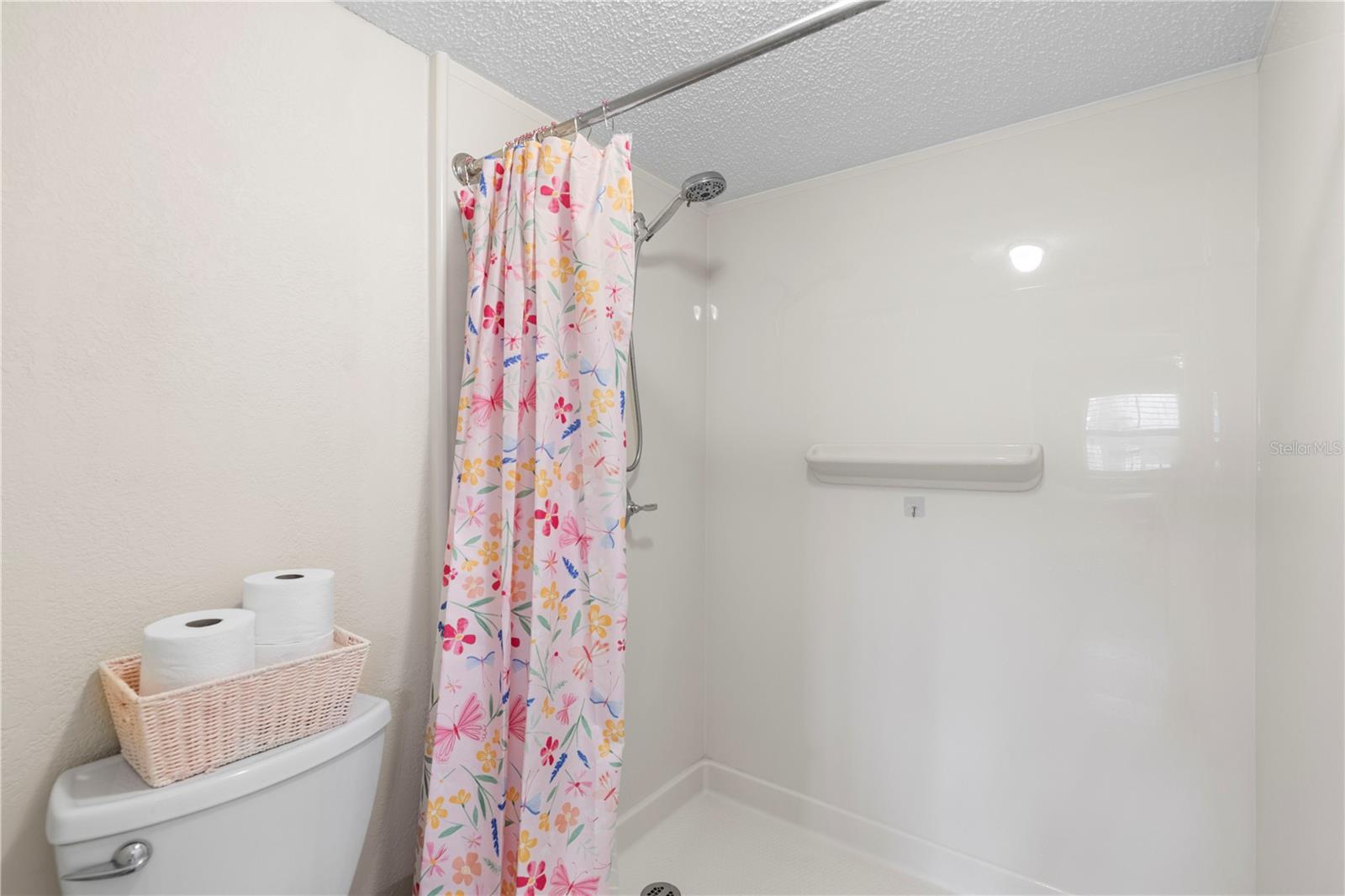 INDIGO POINT CONDO PH 01 - Residential