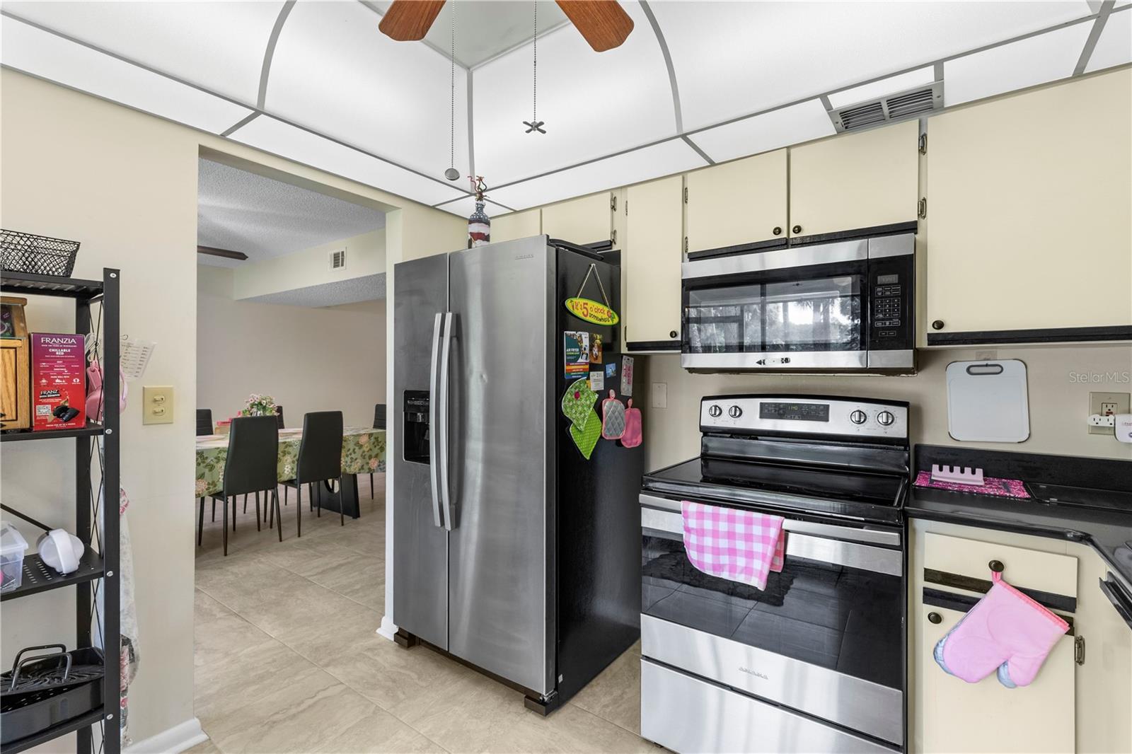 INDIGO POINT CONDO PH 01 - Residential