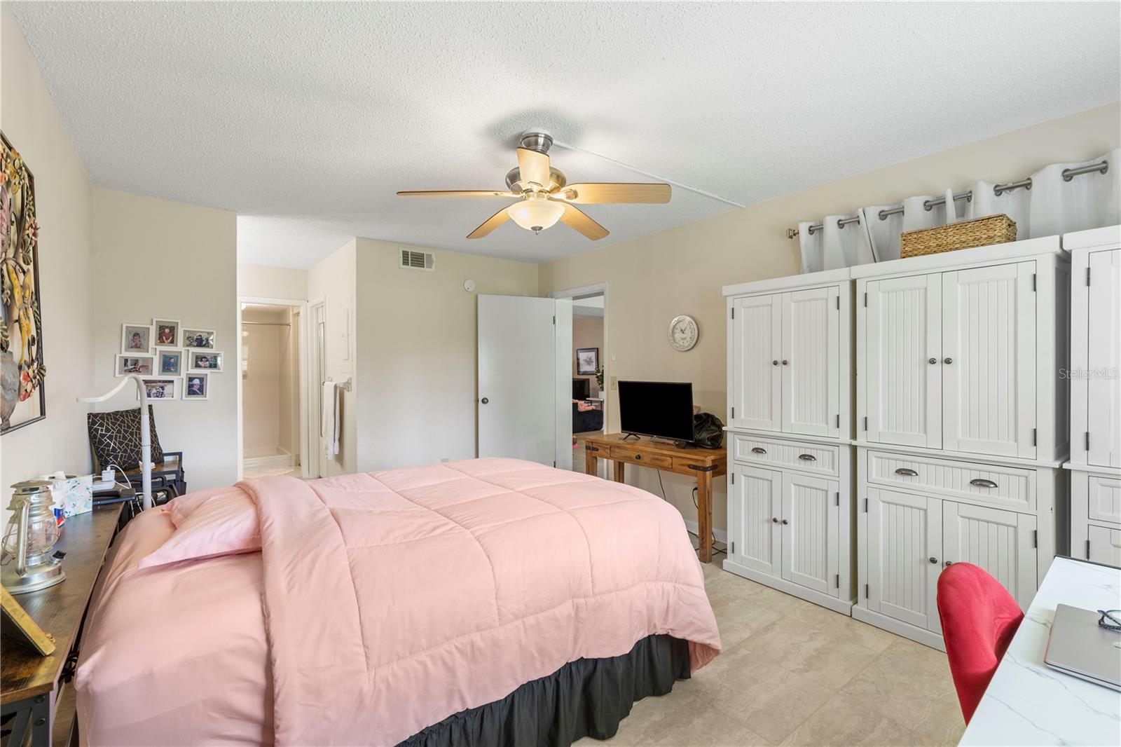 INDIGO POINT CONDO PH 01 - Residential