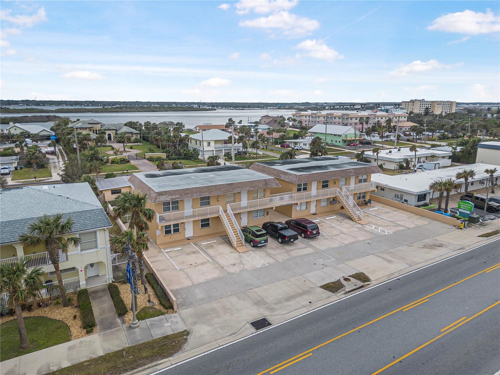 GRANDVIEW CONDO - Residential