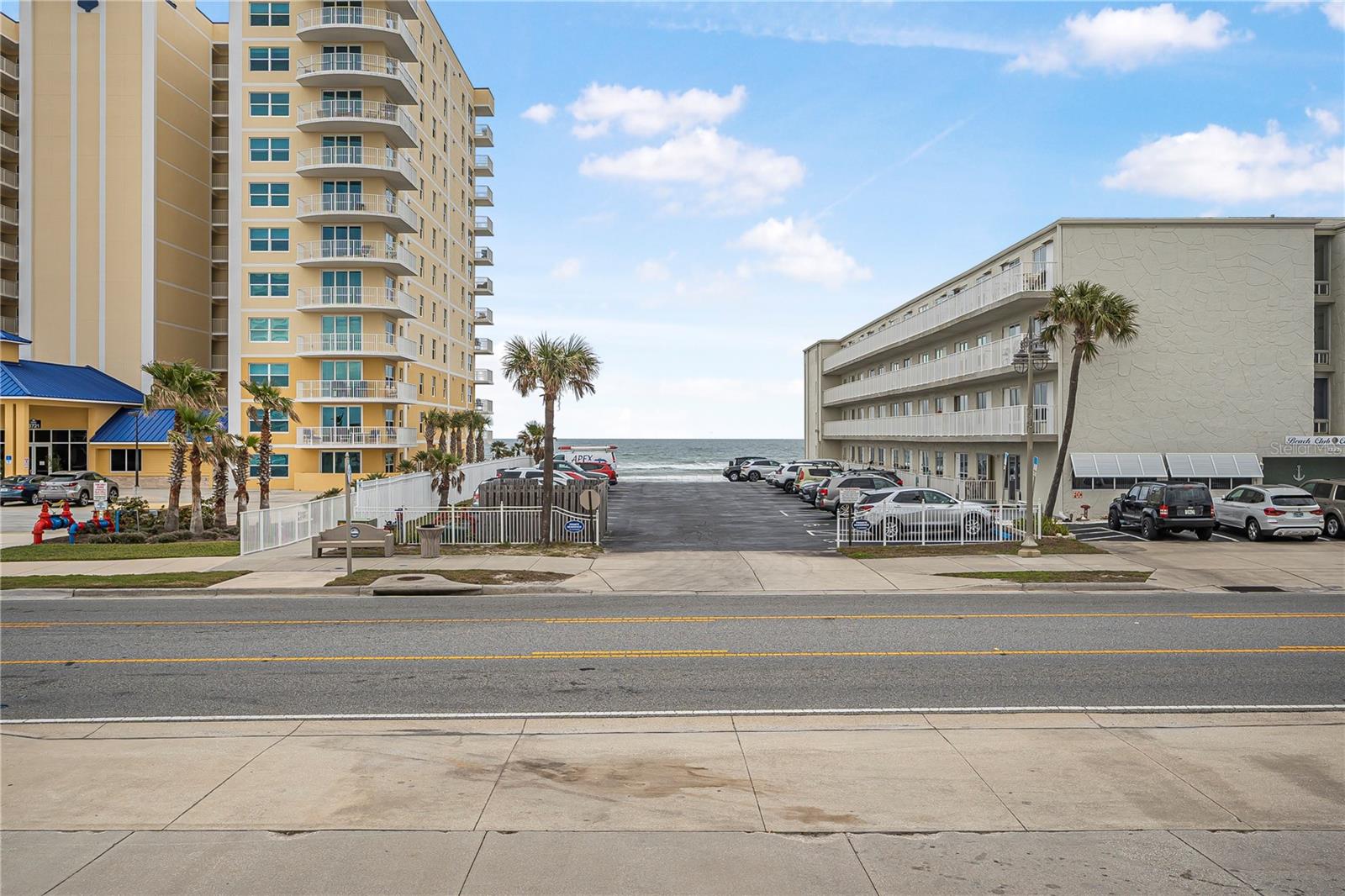 GRANDVIEW CONDO - Residential