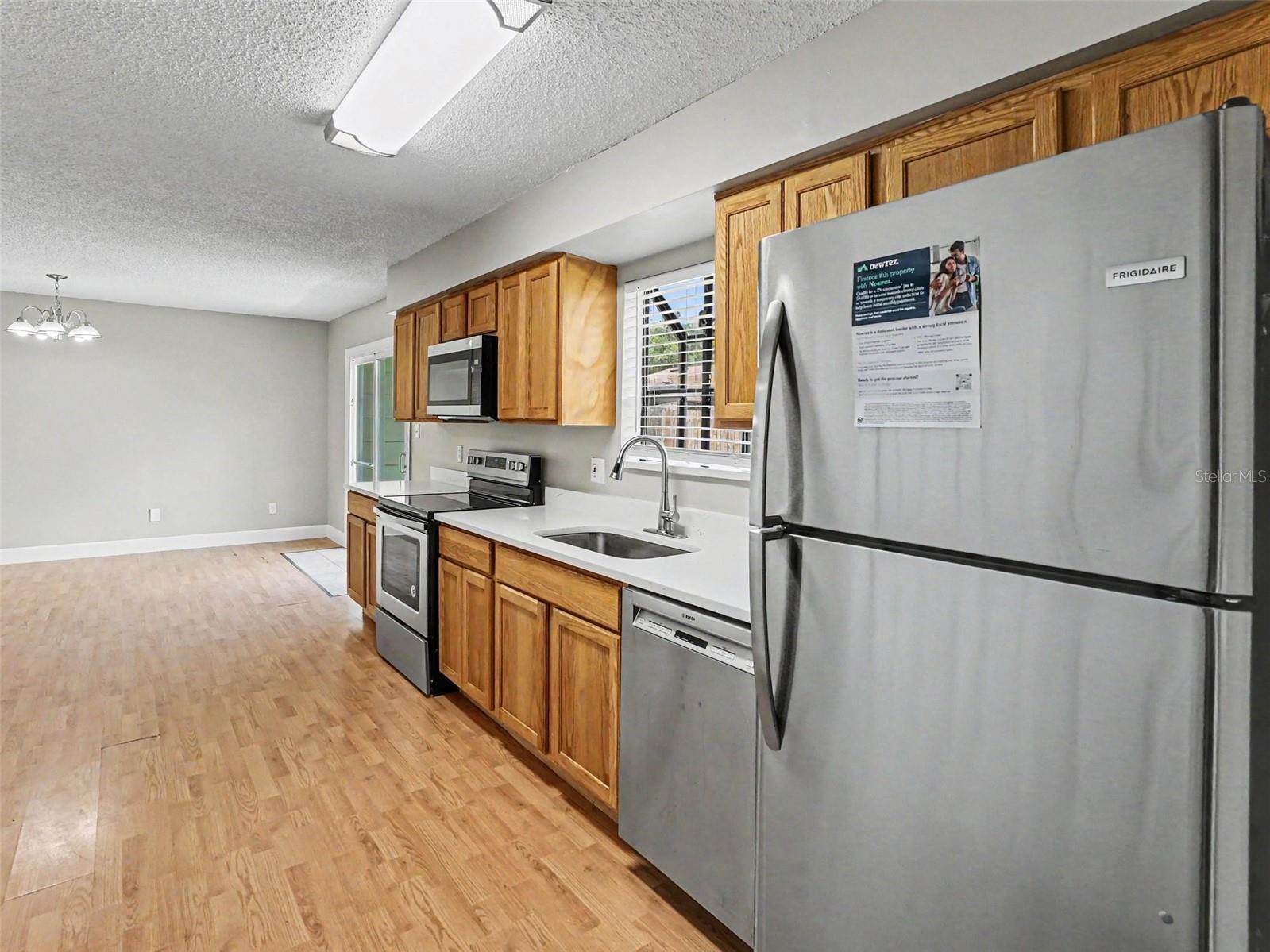 SUMMERSET - Residential