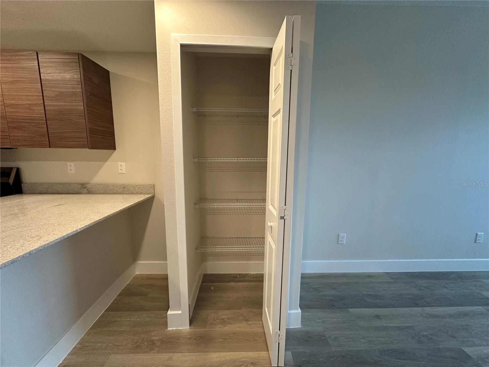 ACREAGE - Residential Lease