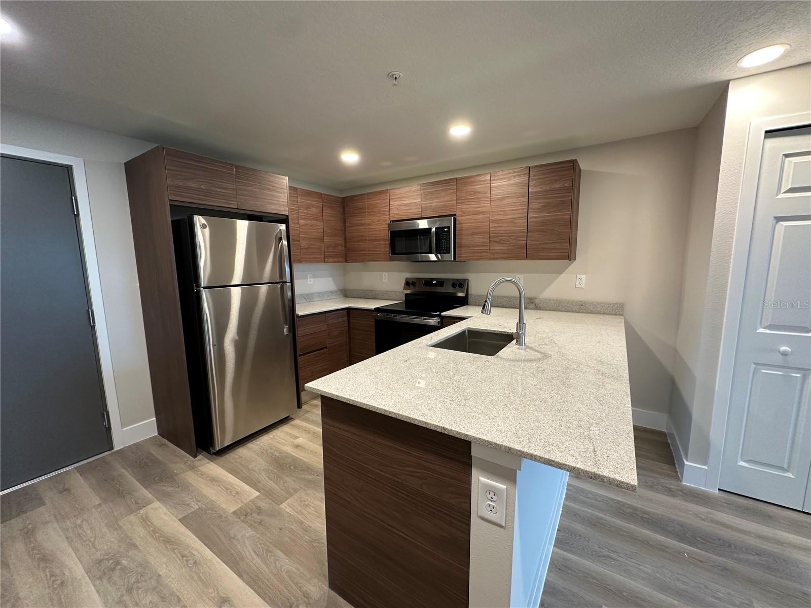 ACREAGE - Residential Lease