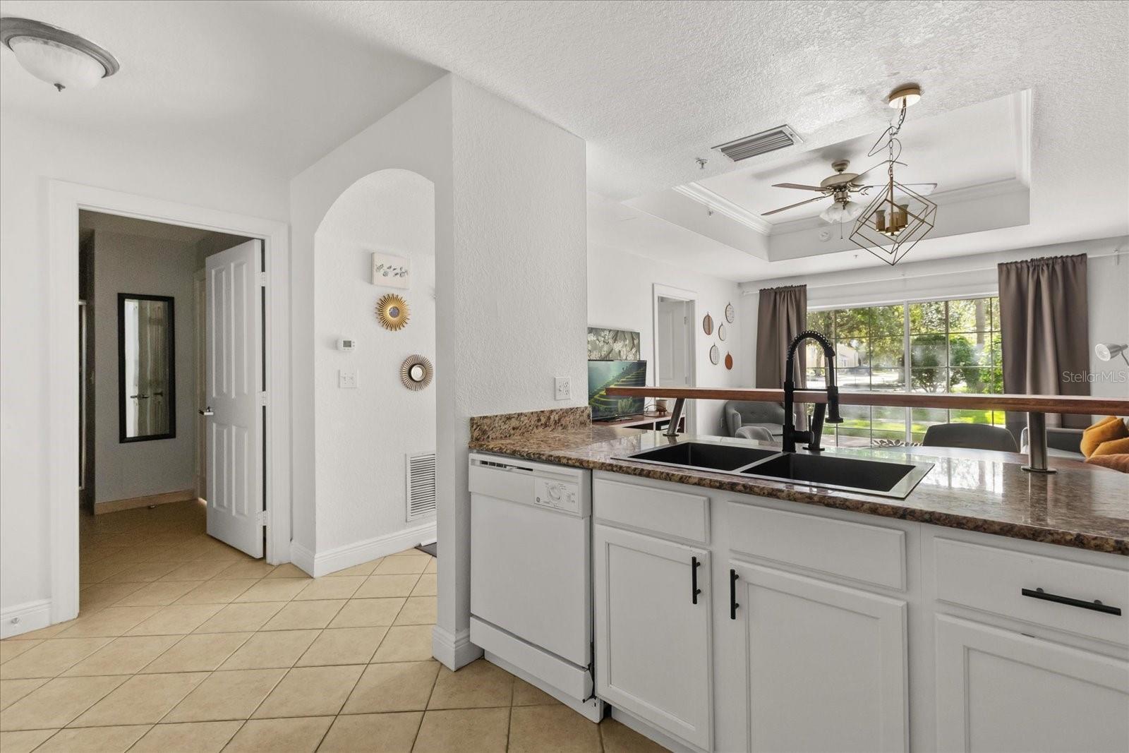 SEVEN EAGLES PH 12 - Residential