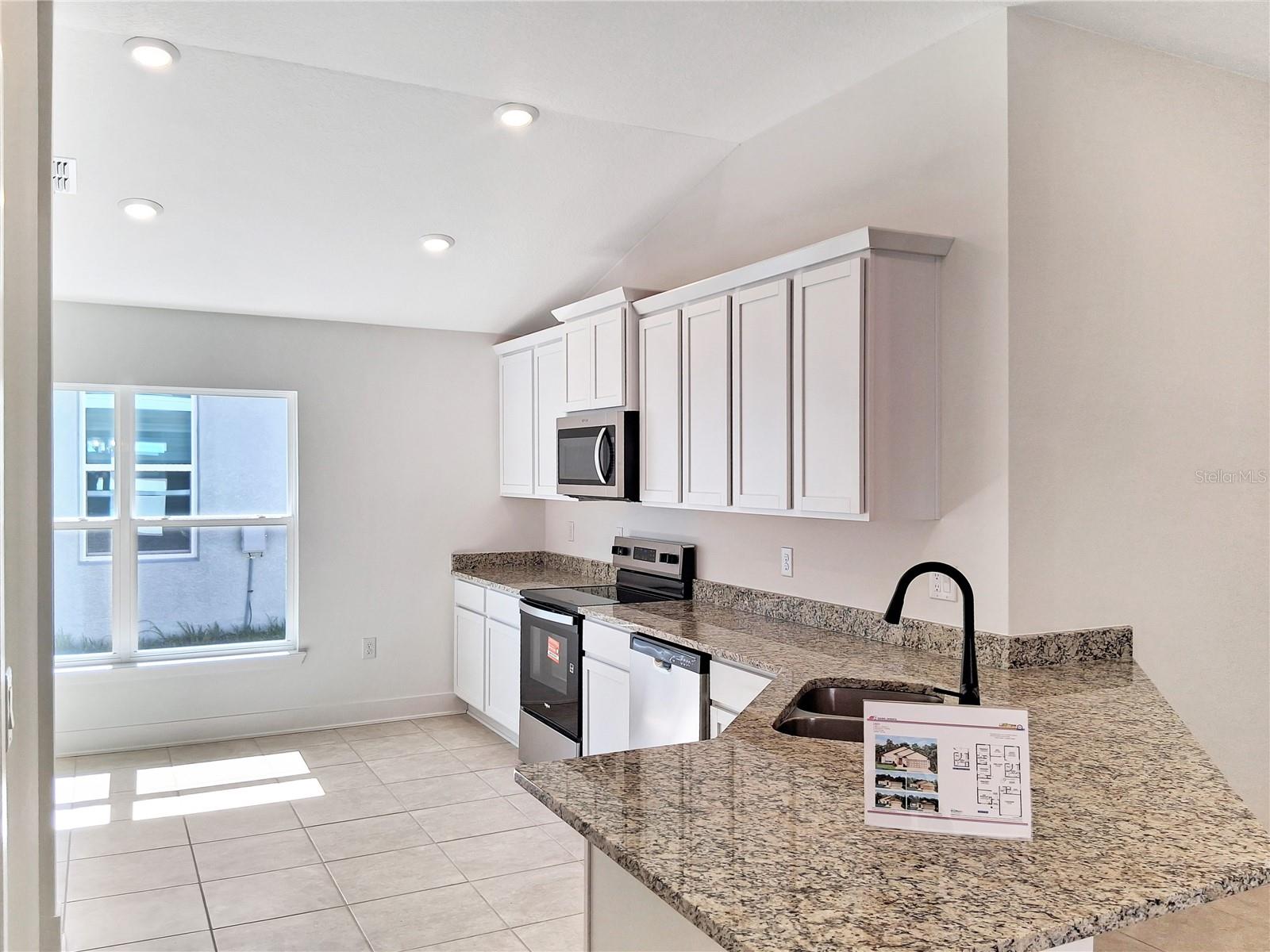 ARBOR PARK - Residential