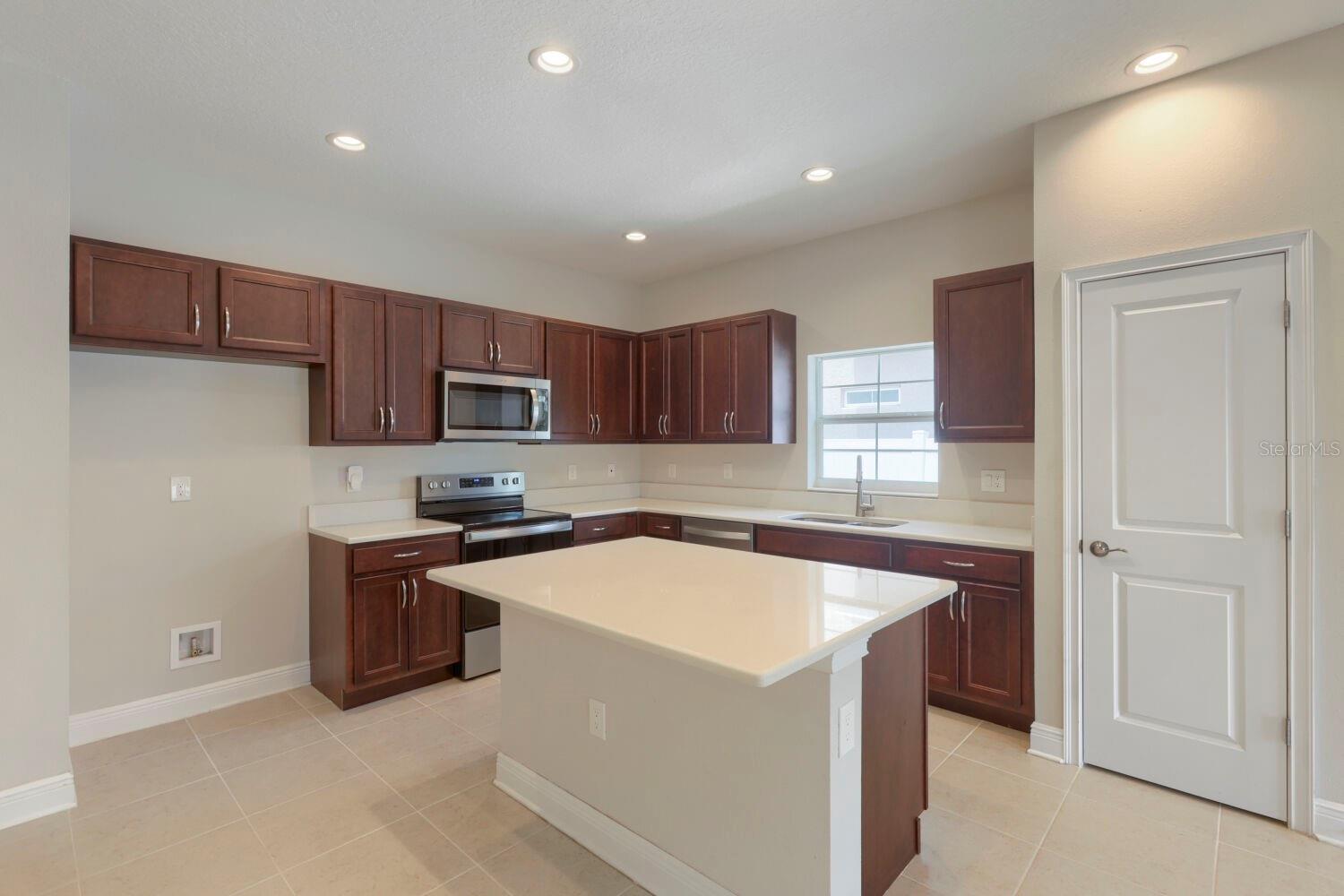 ROMEO HEIGHTS - Residential