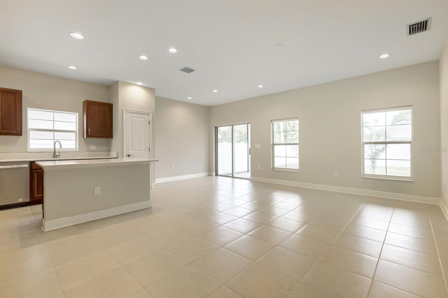 ROMEO HEIGHTS - Residential