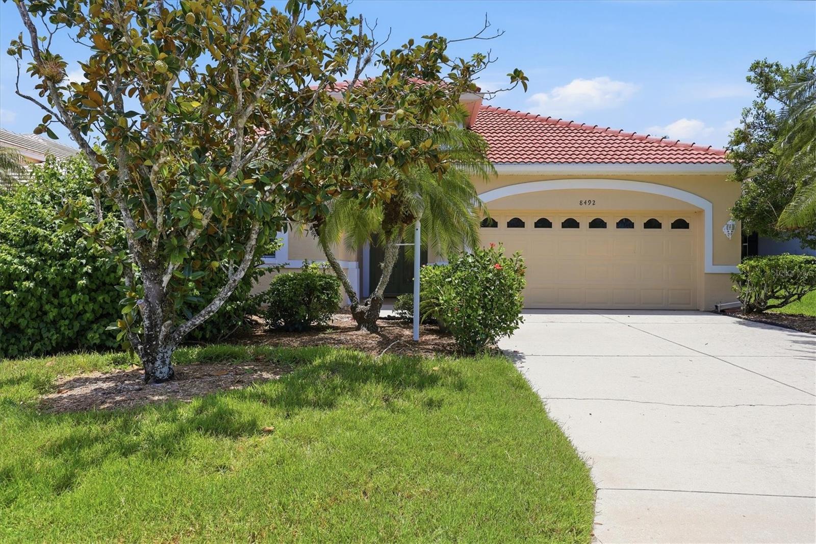 EDGEWATER VILLAGE - Residential