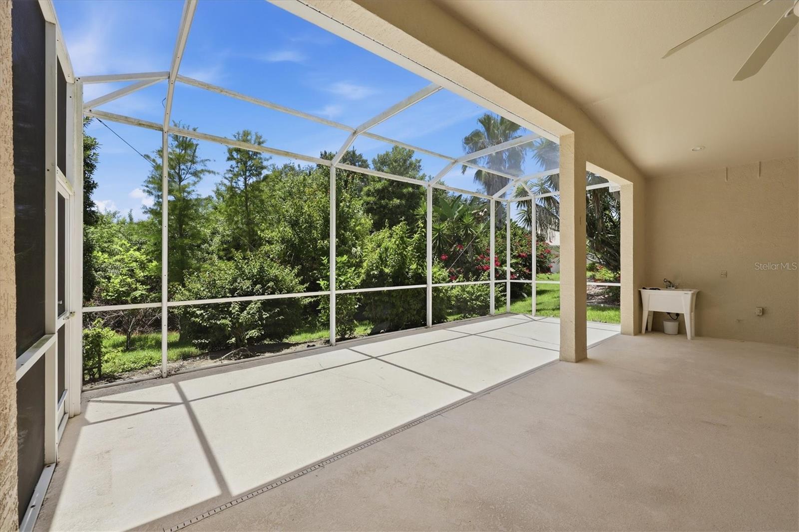 EDGEWATER VILLAGE - Residential