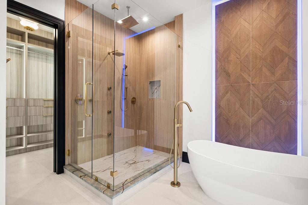 ISLEWORTH - Residential