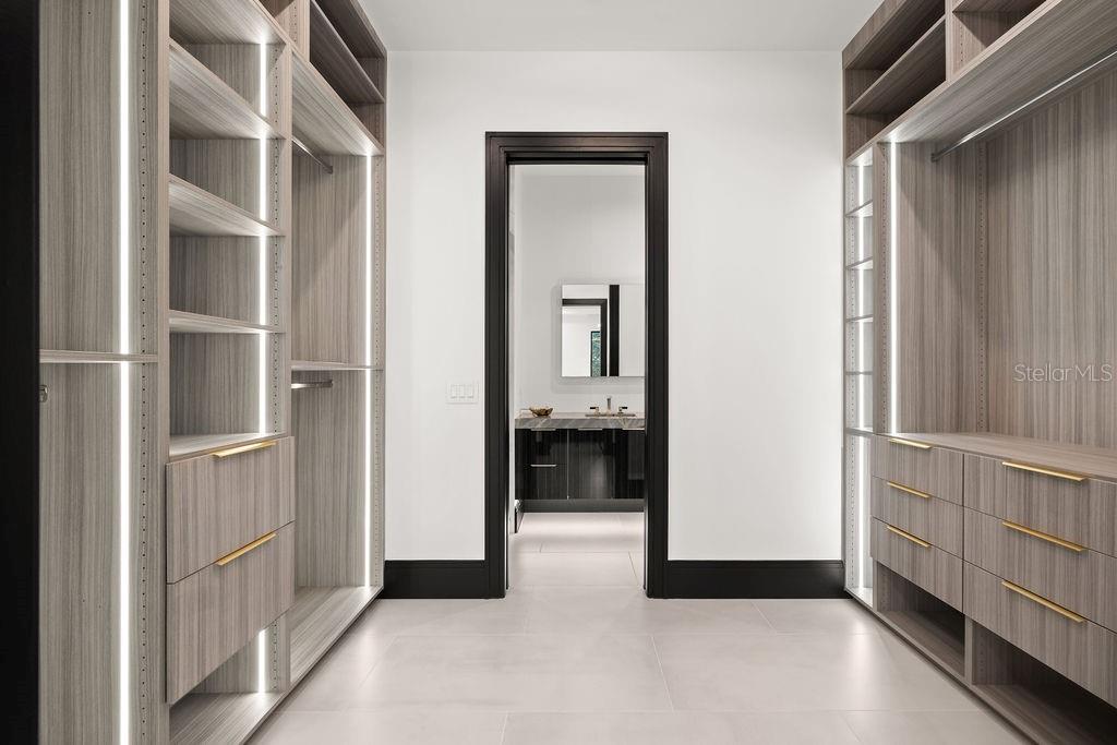 ISLEWORTH - Residential