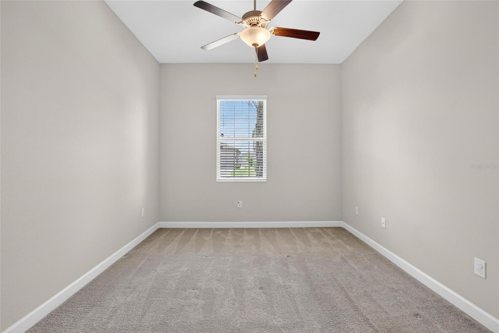 SOUTH FORK TR P PH 2 & 3B - Residential Lease