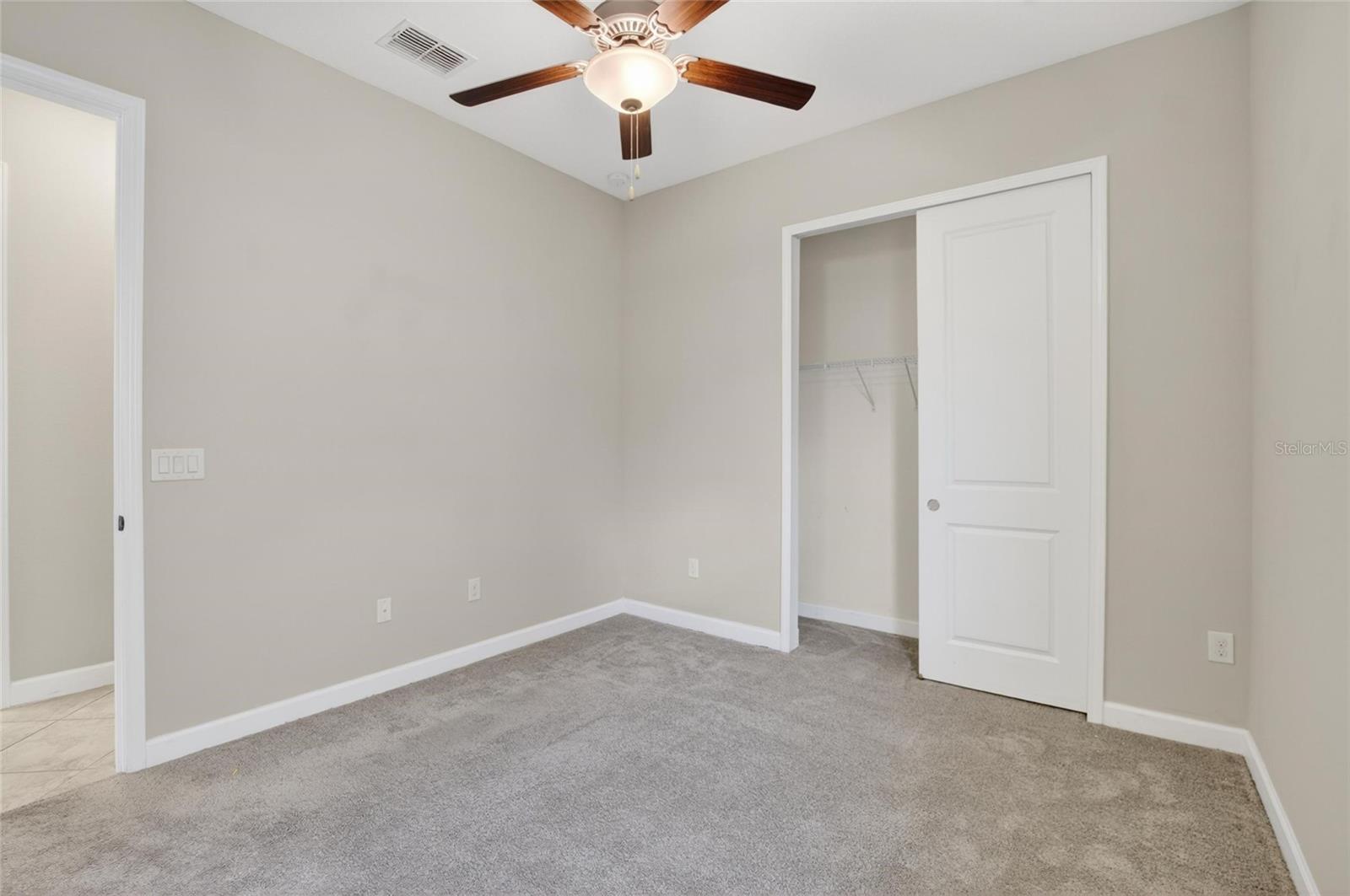 SOUTH FORK TR P PH 2 & 3B - Residential Lease