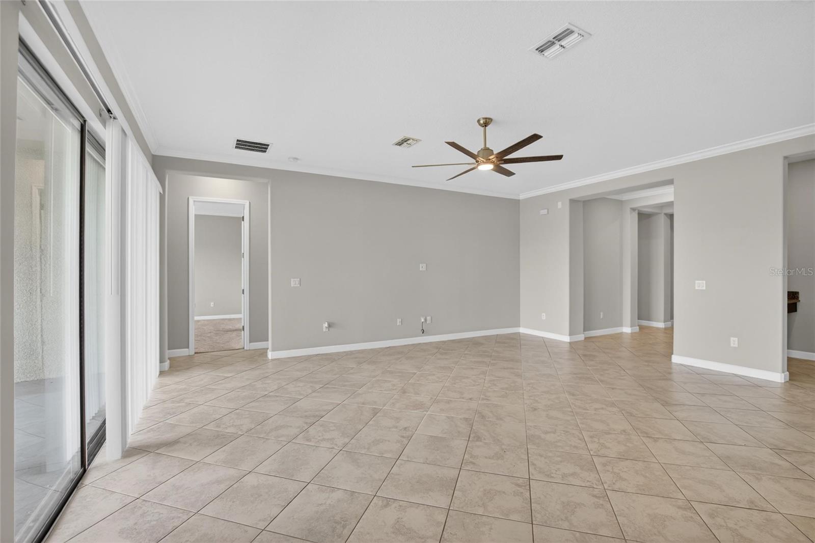 SOUTH FORK TR P PH 2 & 3B - Residential Lease