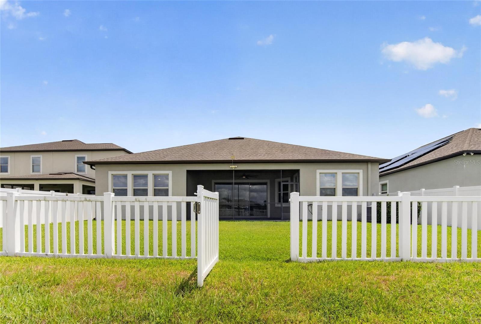 SOUTH FORK TR P PH 2 & 3B - Residential Lease