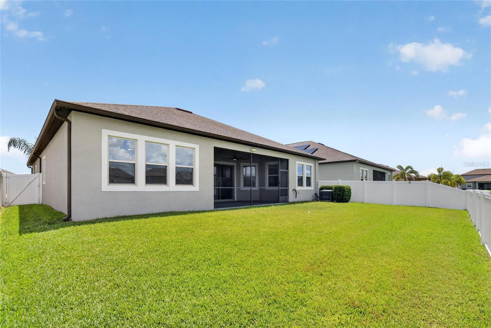 SOUTH FORK TR P PH 2 & 3B - Residential Lease