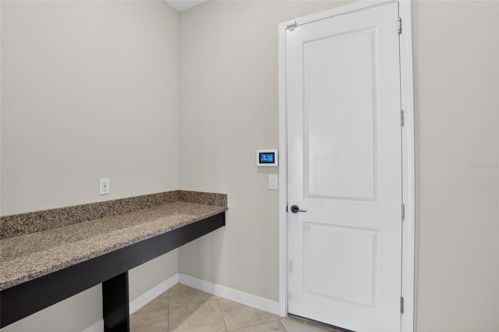 SOUTH FORK TR P PH 2 & 3B - Residential Lease