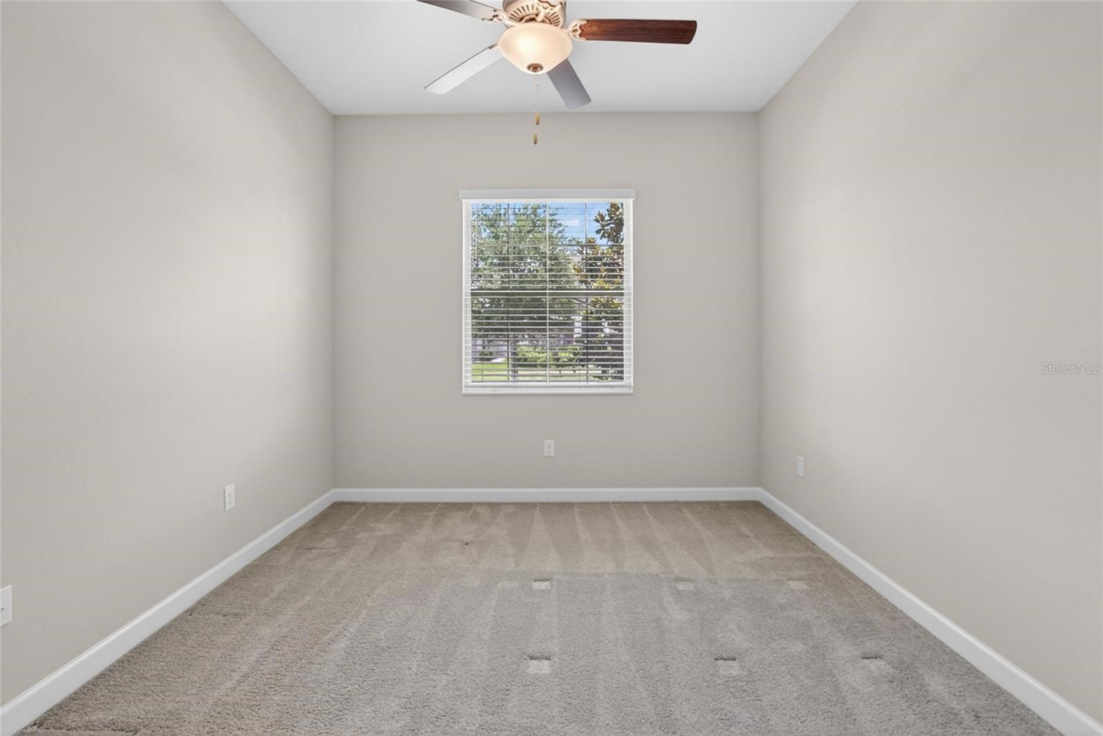 SOUTH FORK TR P PH 2 & 3B - Residential Lease