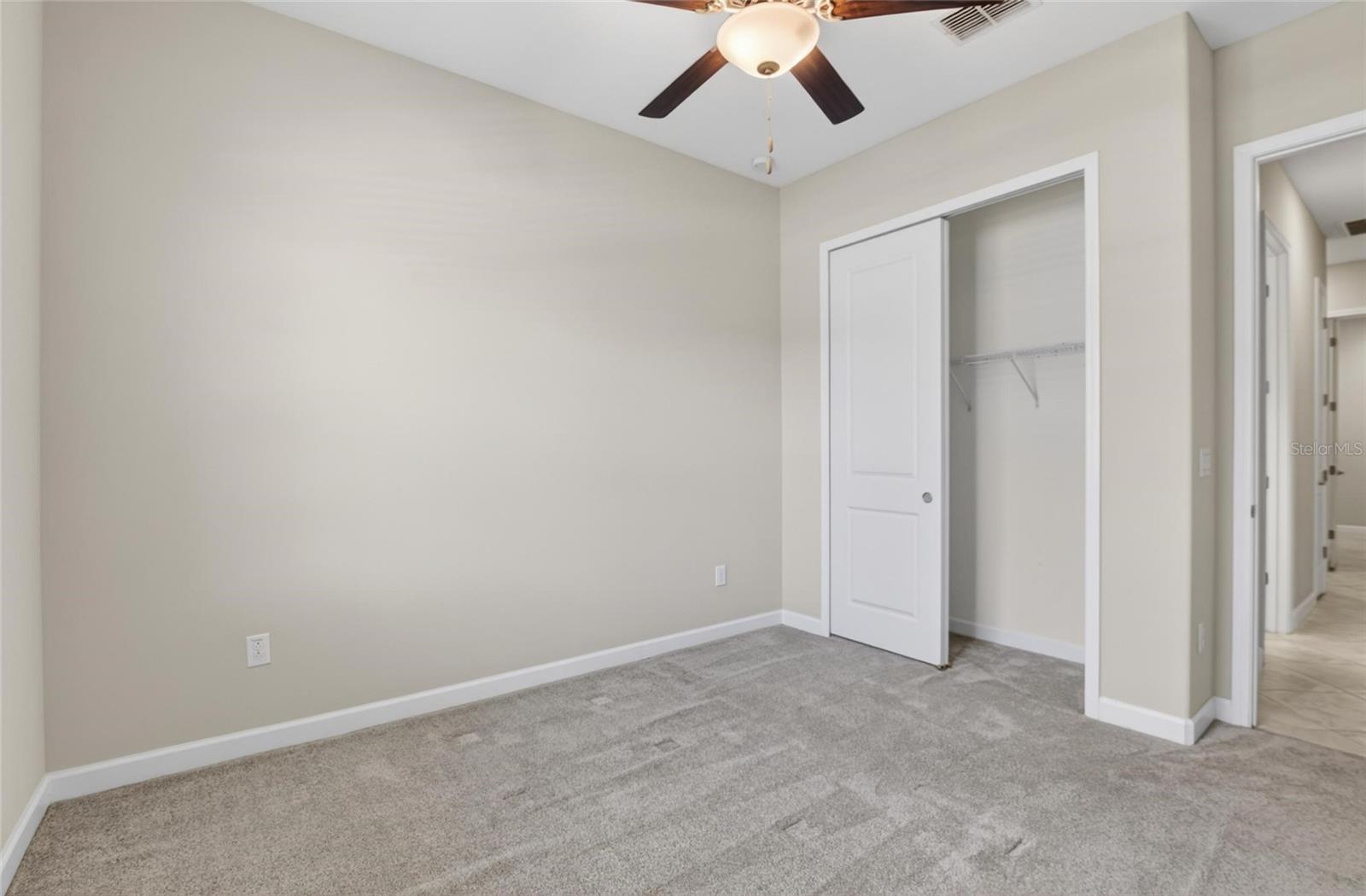 SOUTH FORK TR P PH 2 & 3B - Residential Lease