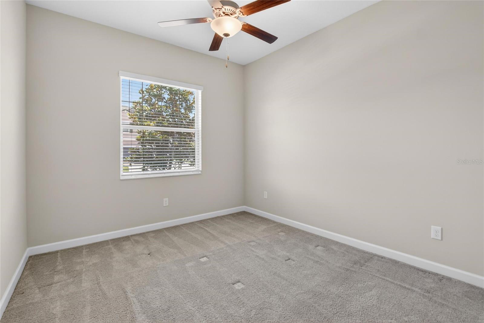 SOUTH FORK TR P PH 2 & 3B - Residential Lease