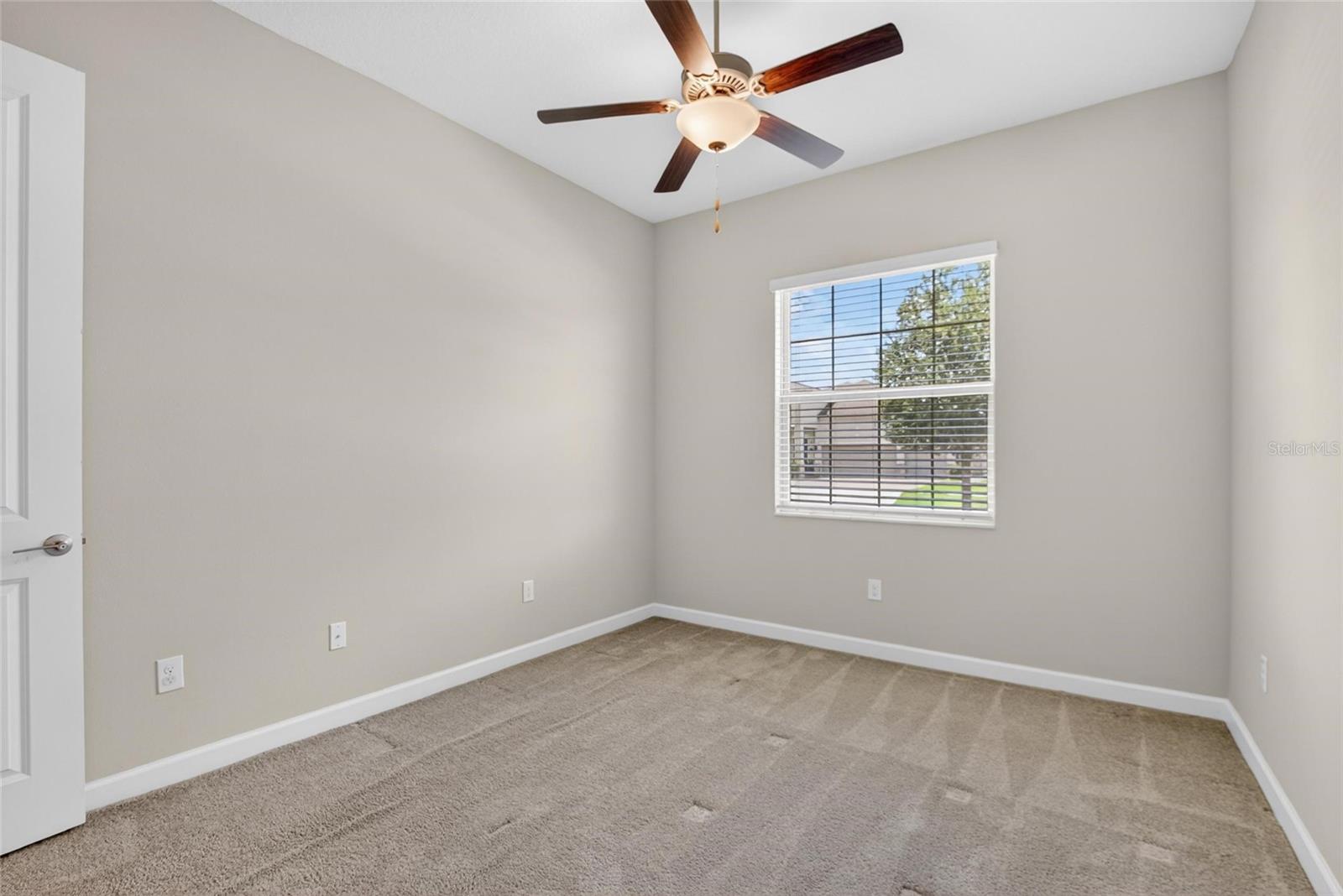 SOUTH FORK TR P PH 2 & 3B - Residential Lease