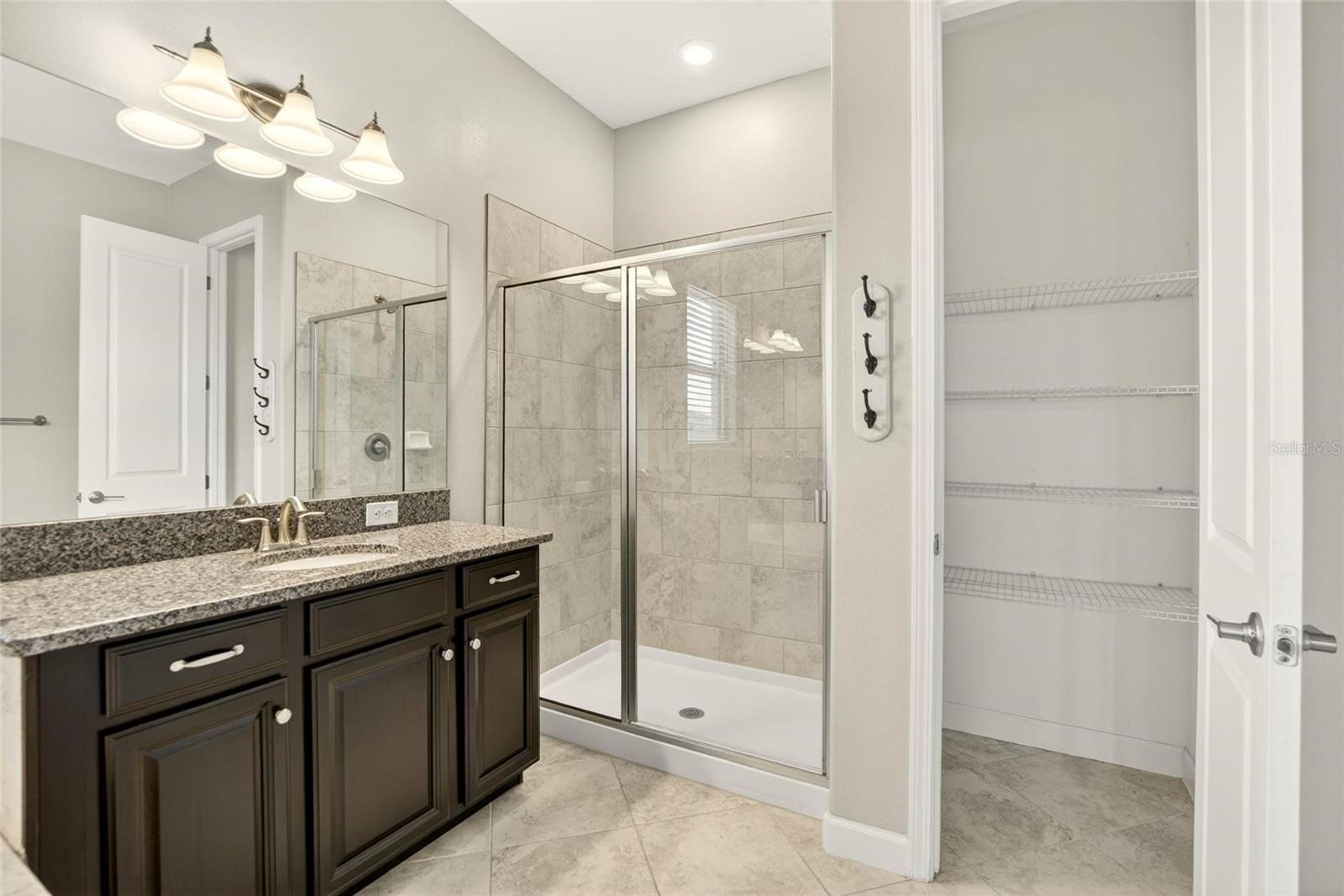 SOUTH FORK TR P PH 2 & 3B - Residential Lease
