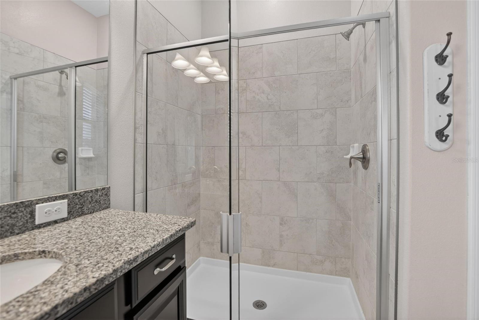 SOUTH FORK TR P PH 2 & 3B - Residential Lease