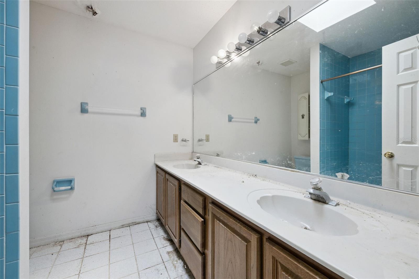 WINDOVER FARMS UNIT 03A - Residential