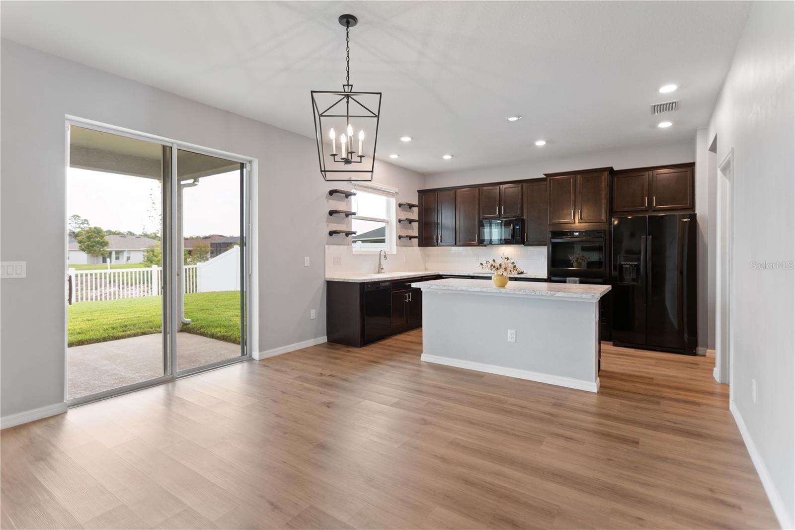 LEGENDS POINTE PH 1 - Residential