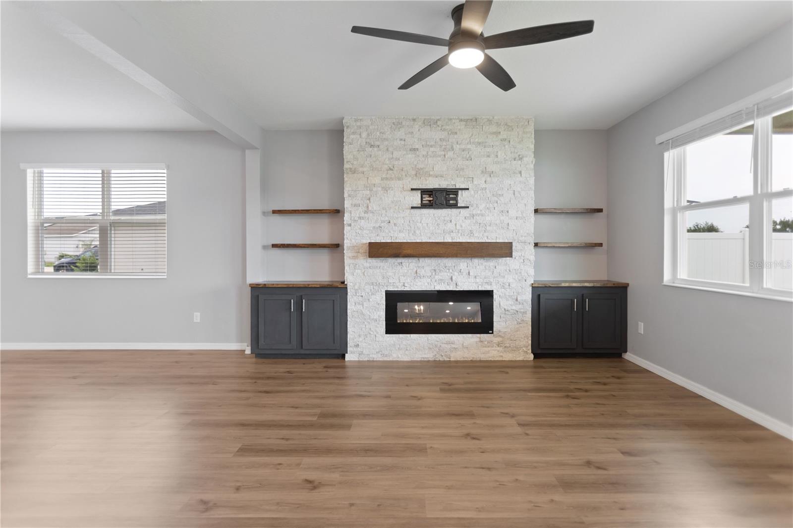 LEGENDS POINTE PH 1 - Residential