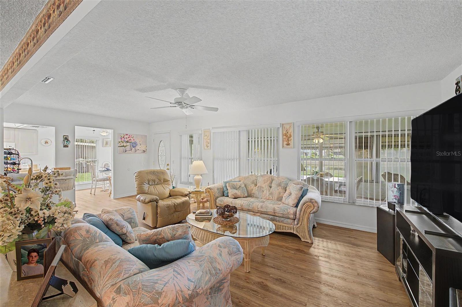 HERITAGE LAKE - Residential