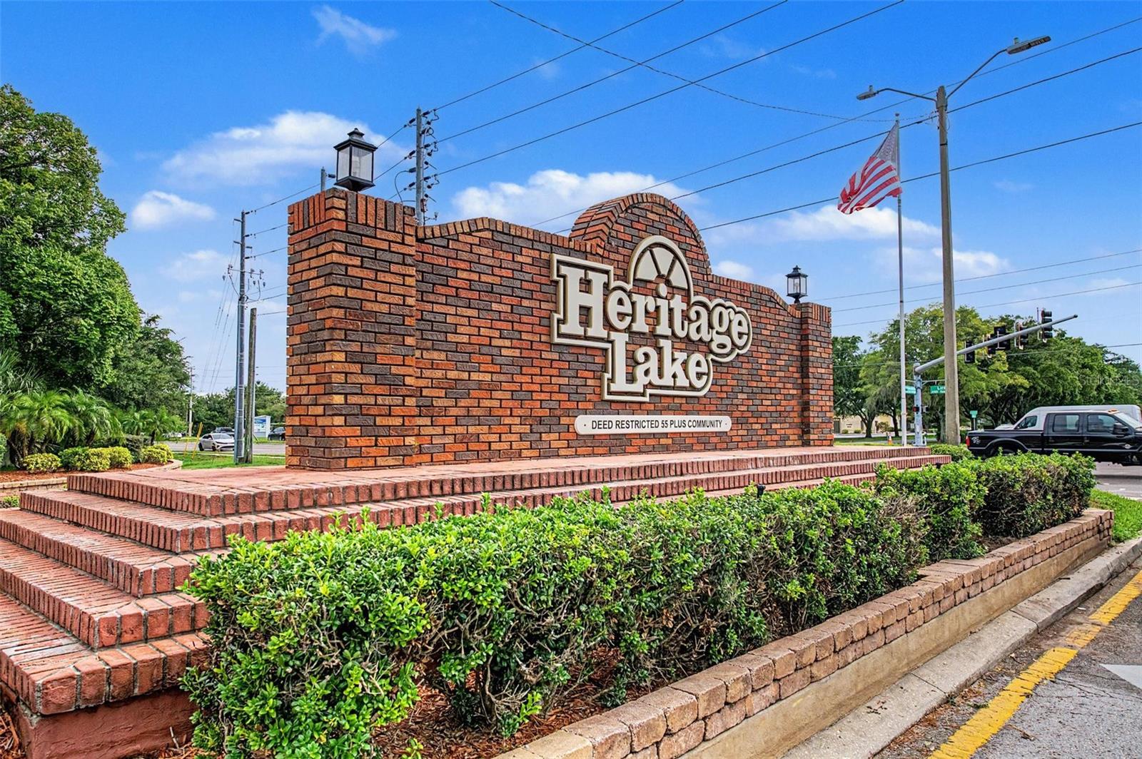 HERITAGE LAKE - Residential