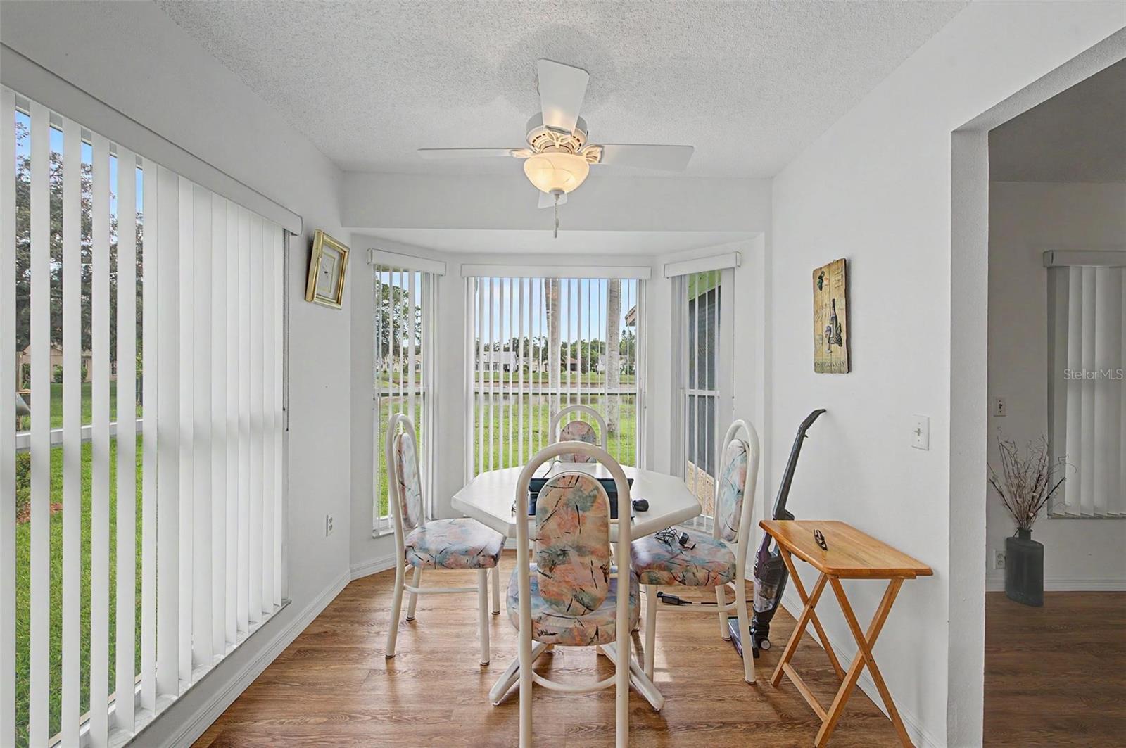 HERITAGE LAKE - Residential