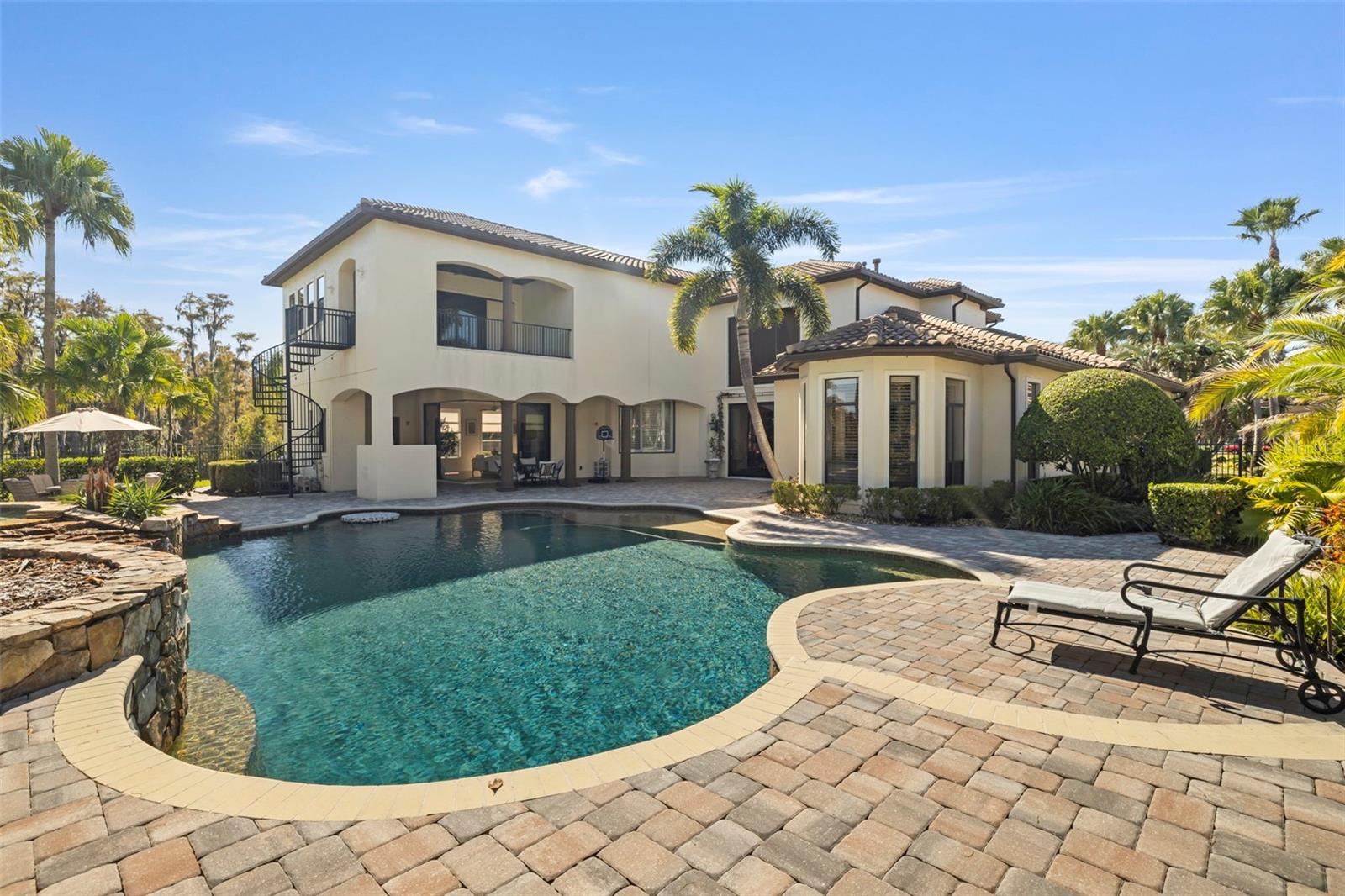 LADERA - Residential