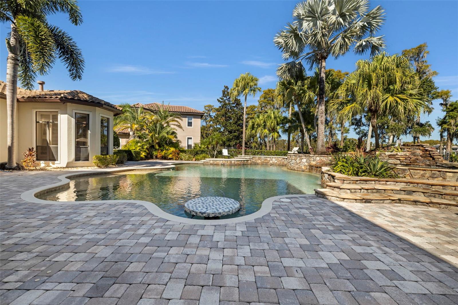 LADERA - Residential