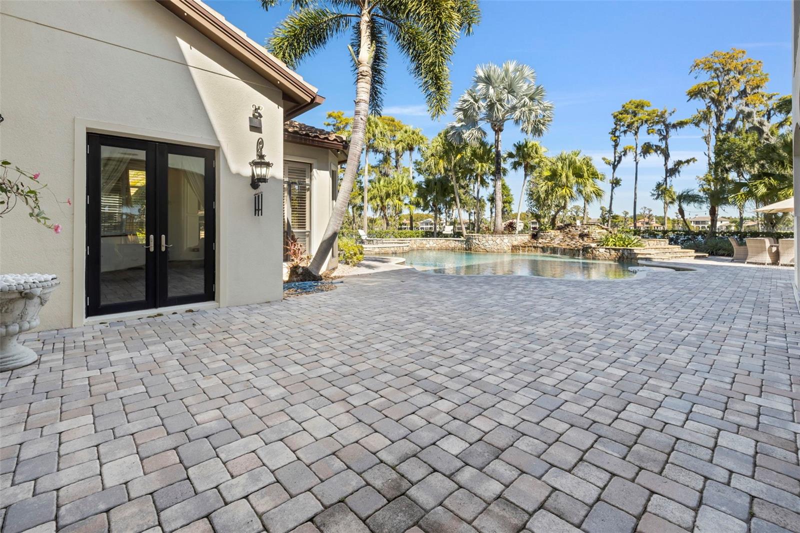 LADERA - Residential