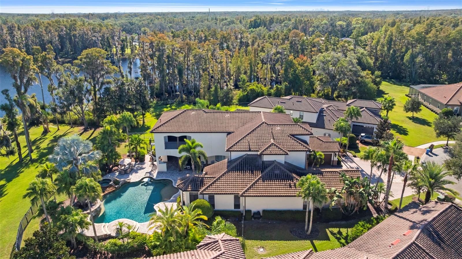 LADERA - Residential