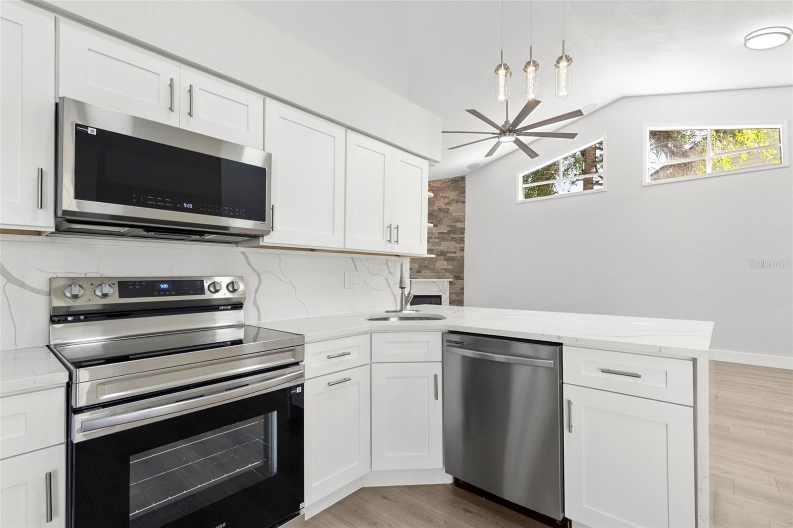 COUNTRYWAY PRCL B TRCT 1 PH - Residential