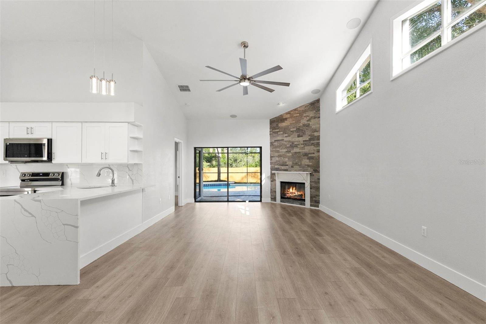 COUNTRYWAY PRCL B TRCT 1 PH - Residential