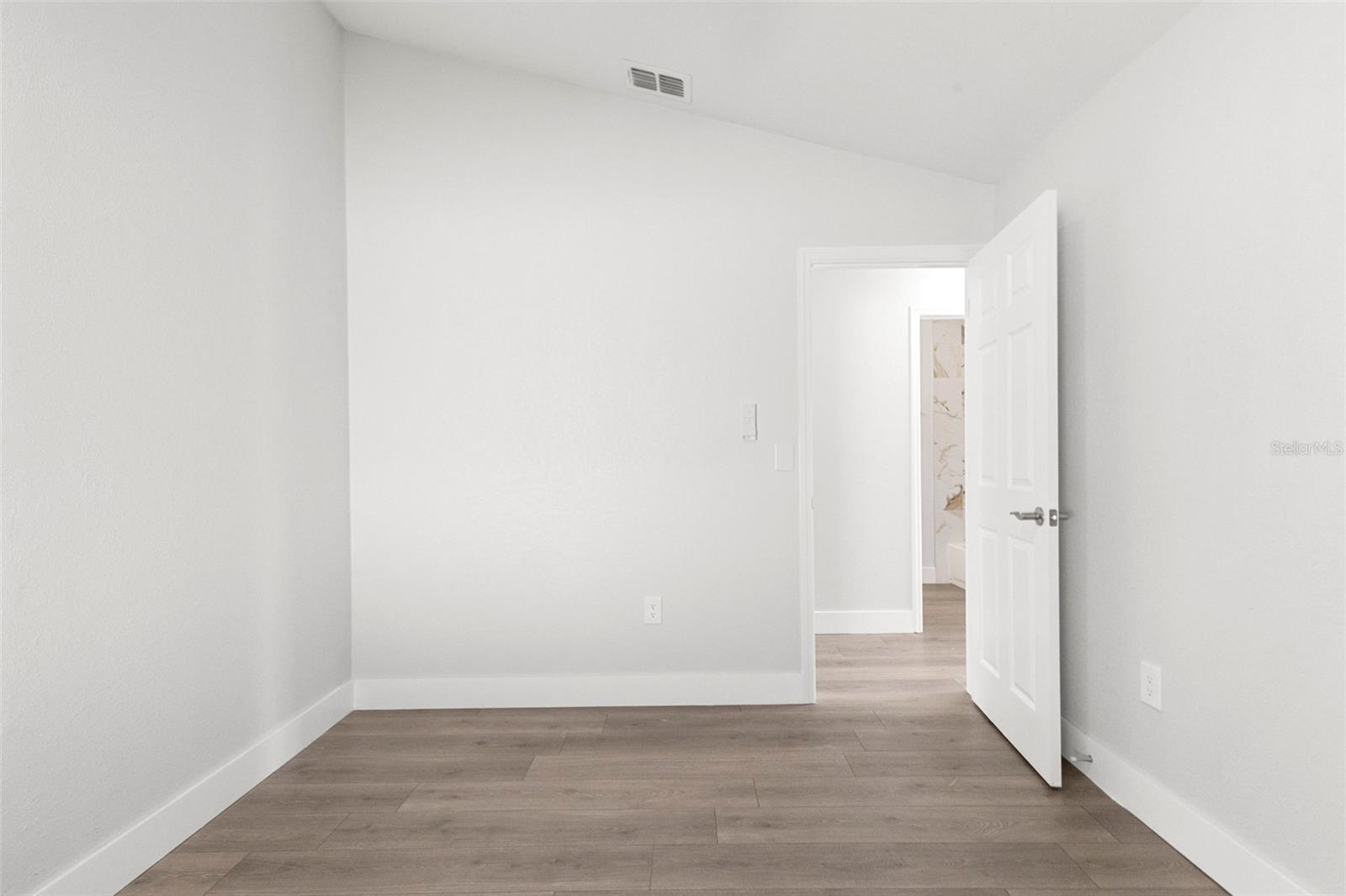 COUNTRYWAY PRCL B TRCT 1 PH - Residential