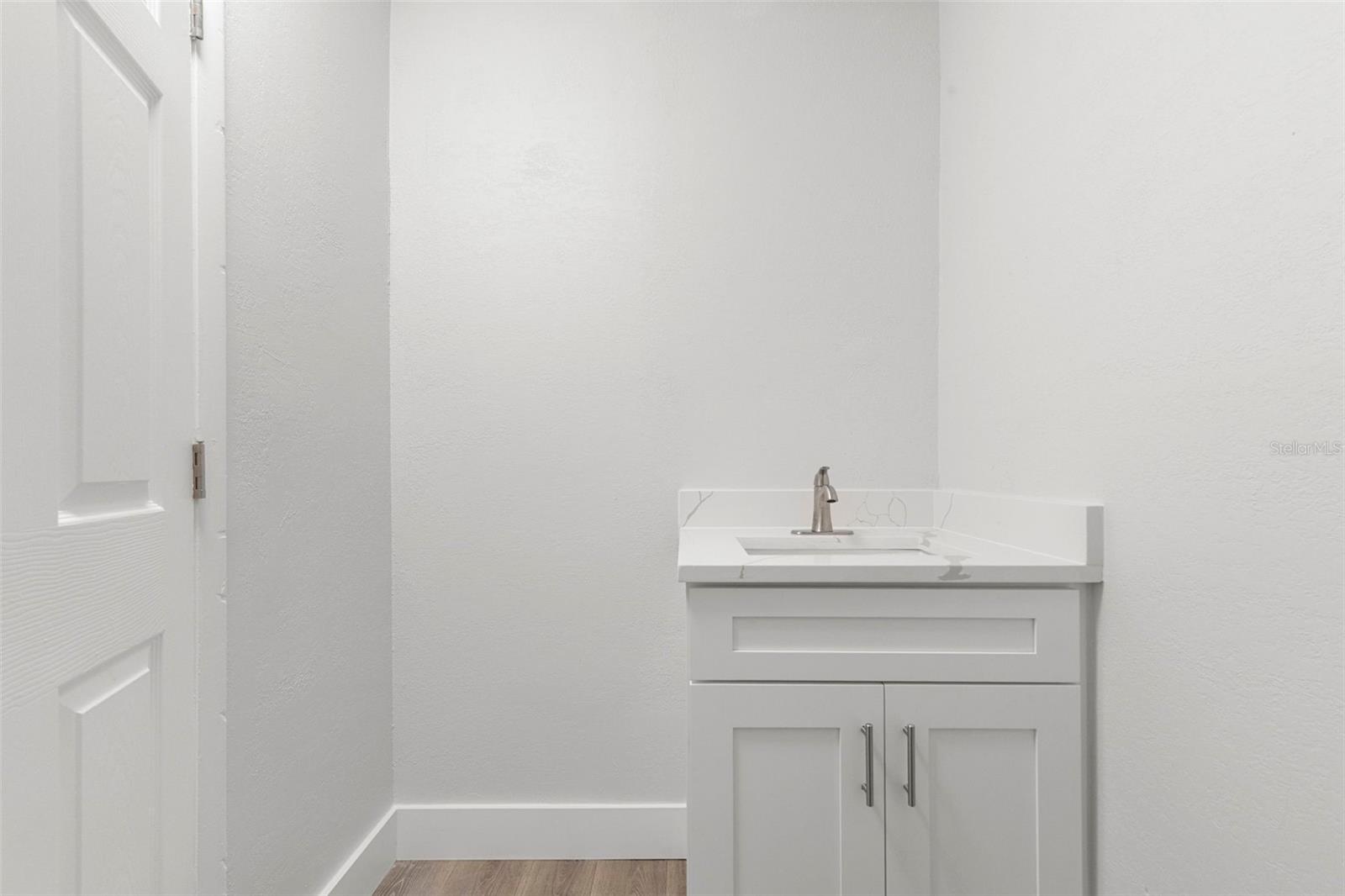 COUNTRYWAY PRCL B TRCT 1 PH - Residential